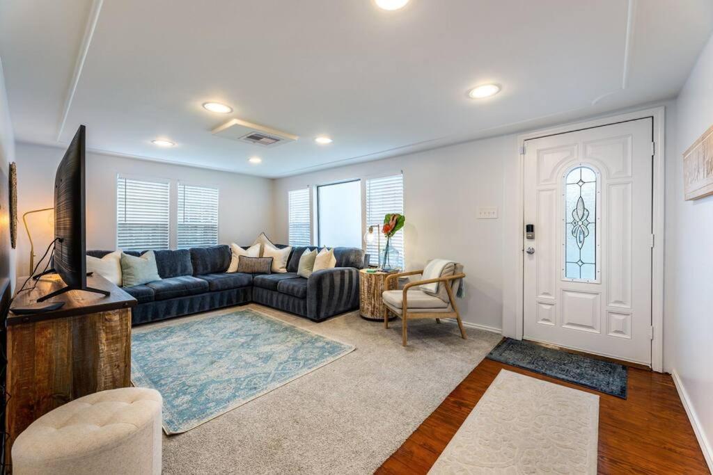 5/3 With A Heated Pool 2 Min From Beach, Updated Galveston Eksteriør bilde