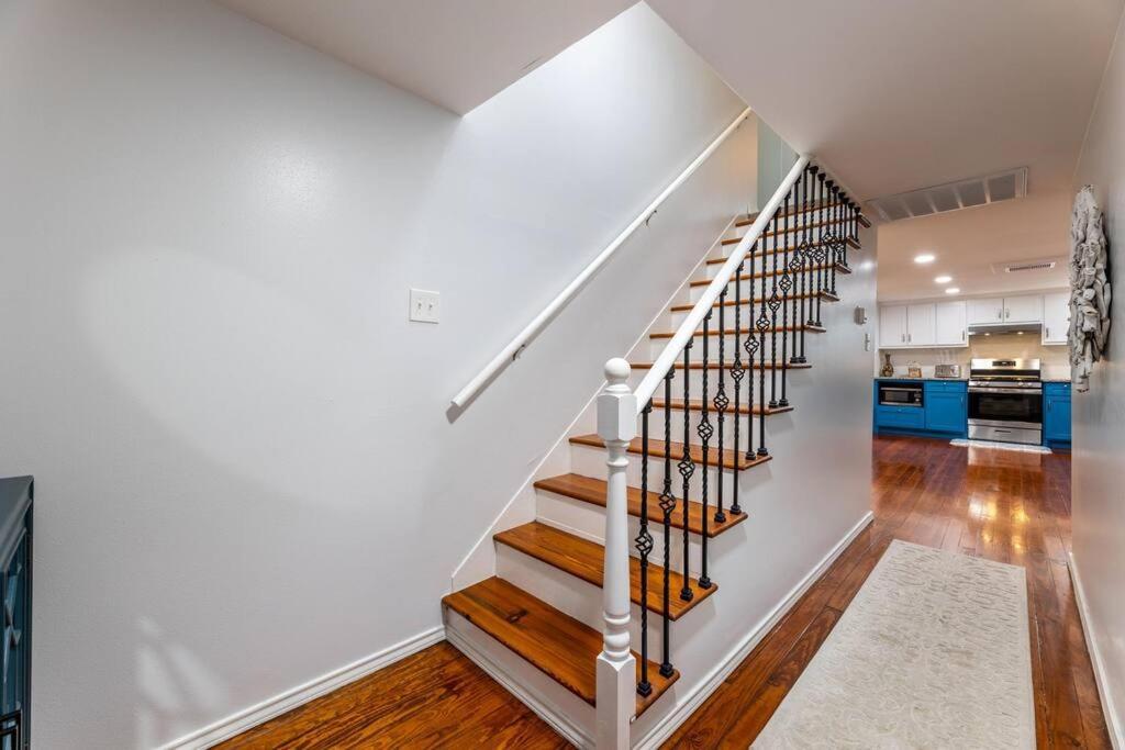 5/3 With A Heated Pool 2 Min From Beach, Updated Galveston Eksteriør bilde