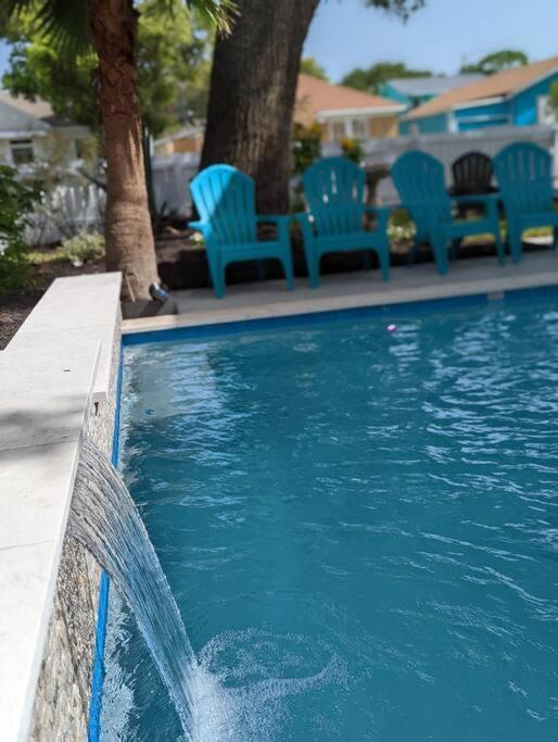 5/3 With A Heated Pool 2 Min From Beach, Updated Galveston Eksteriør bilde