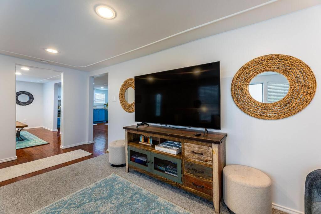 5/3 With A Heated Pool 2 Min From Beach, Updated Galveston Eksteriør bilde
