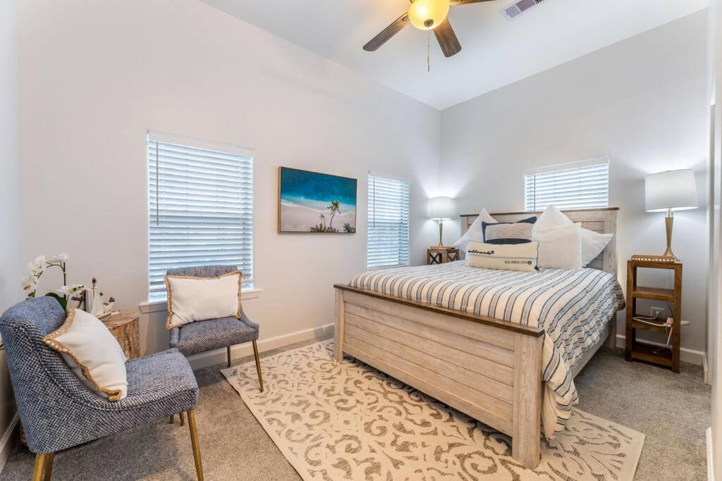 5/3 With A Heated Pool 2 Min From Beach, Updated Galveston Eksteriør bilde
