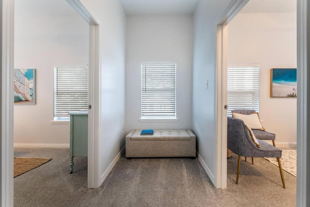 5/3 With A Heated Pool 2 Min From Beach, Updated Galveston Eksteriør bilde