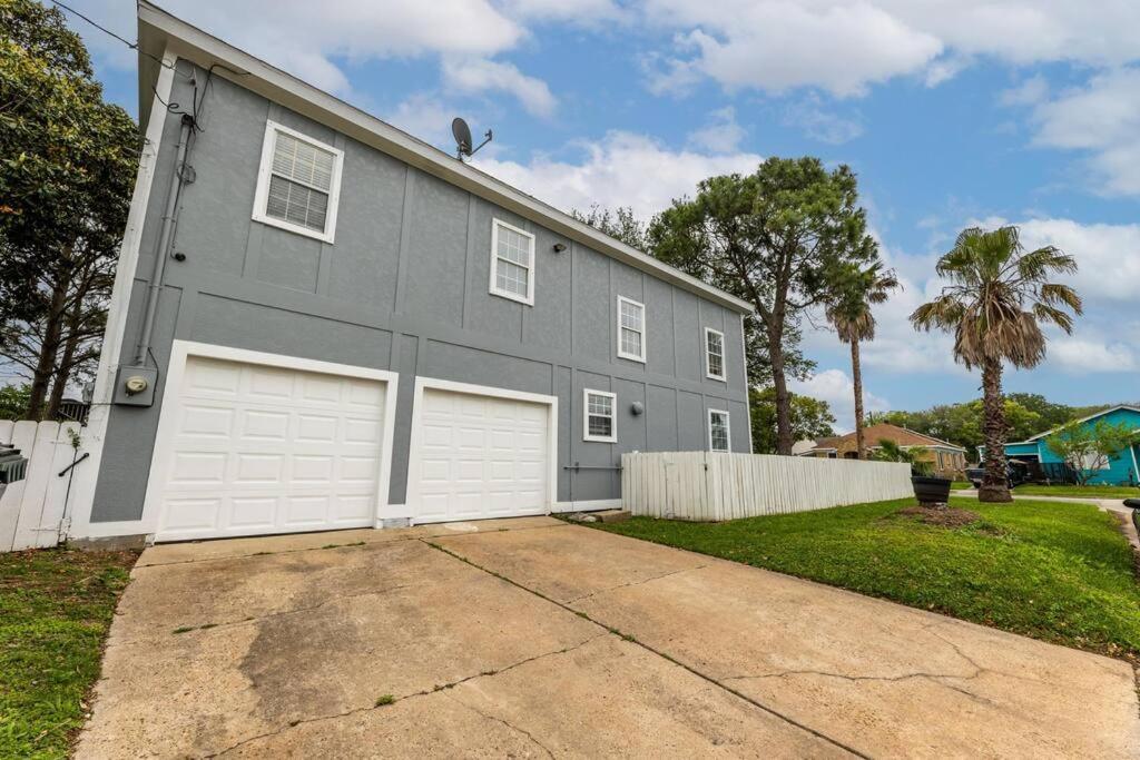 5/3 With A Heated Pool 2 Min From Beach, Updated Galveston Eksteriør bilde