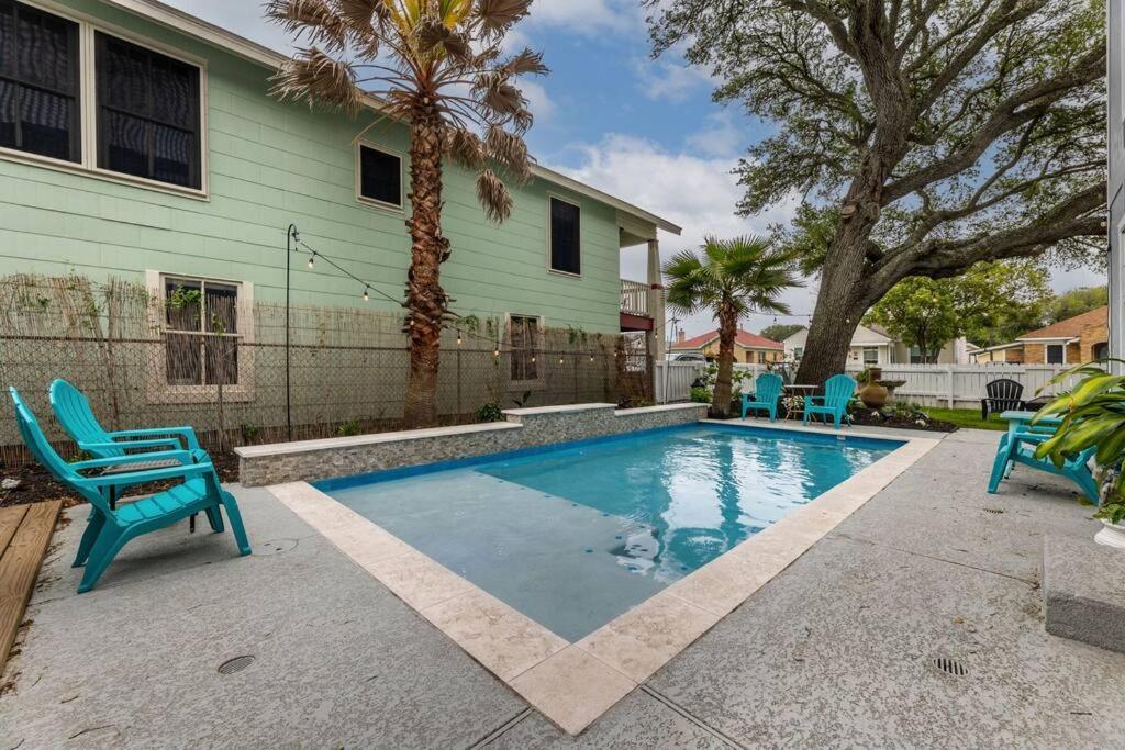 5/3 With A Heated Pool 2 Min From Beach, Updated Galveston Eksteriør bilde