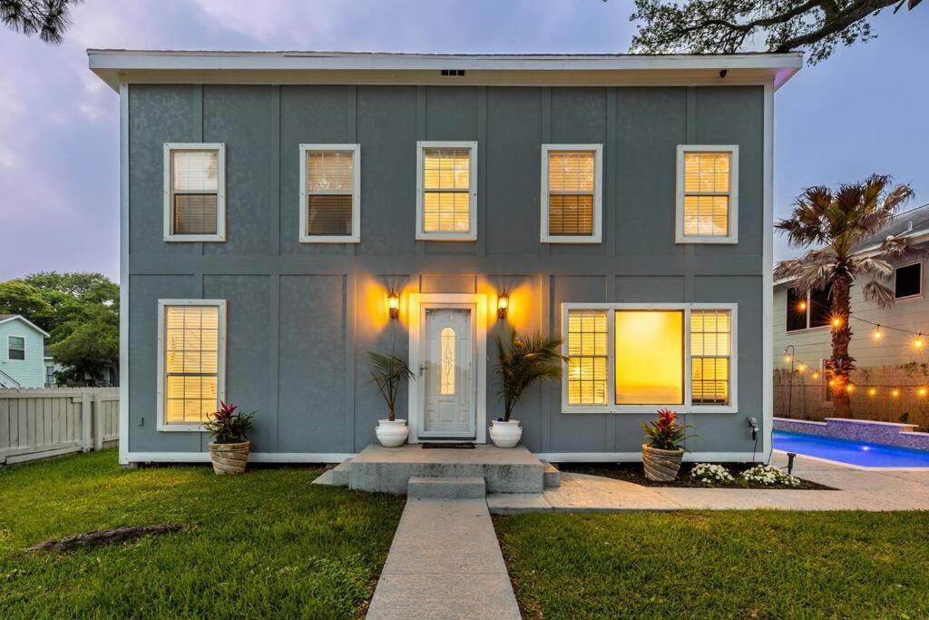 5/3 With A Heated Pool 2 Min From Beach, Updated Galveston Eksteriør bilde